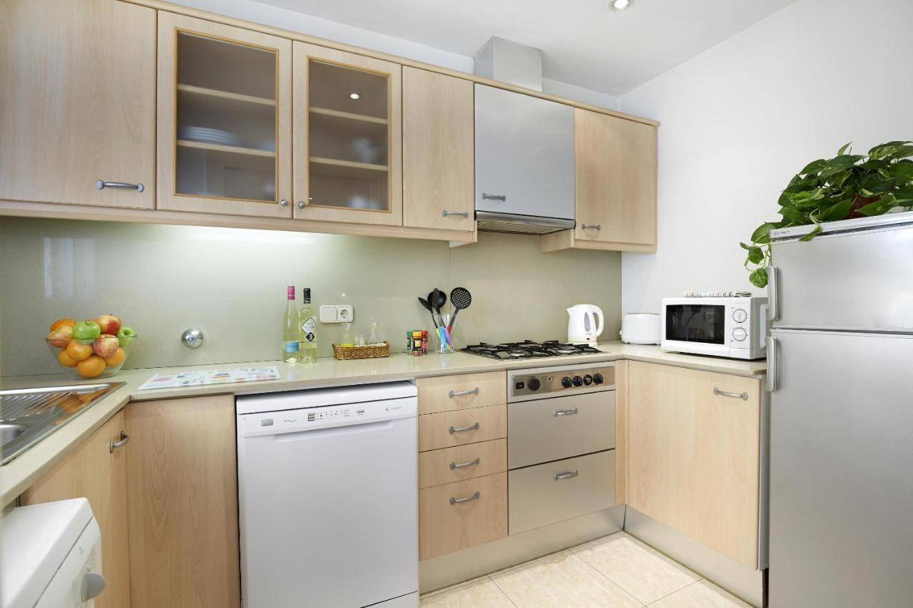 Apartamentos Calvet Barcelona Kültér fotó