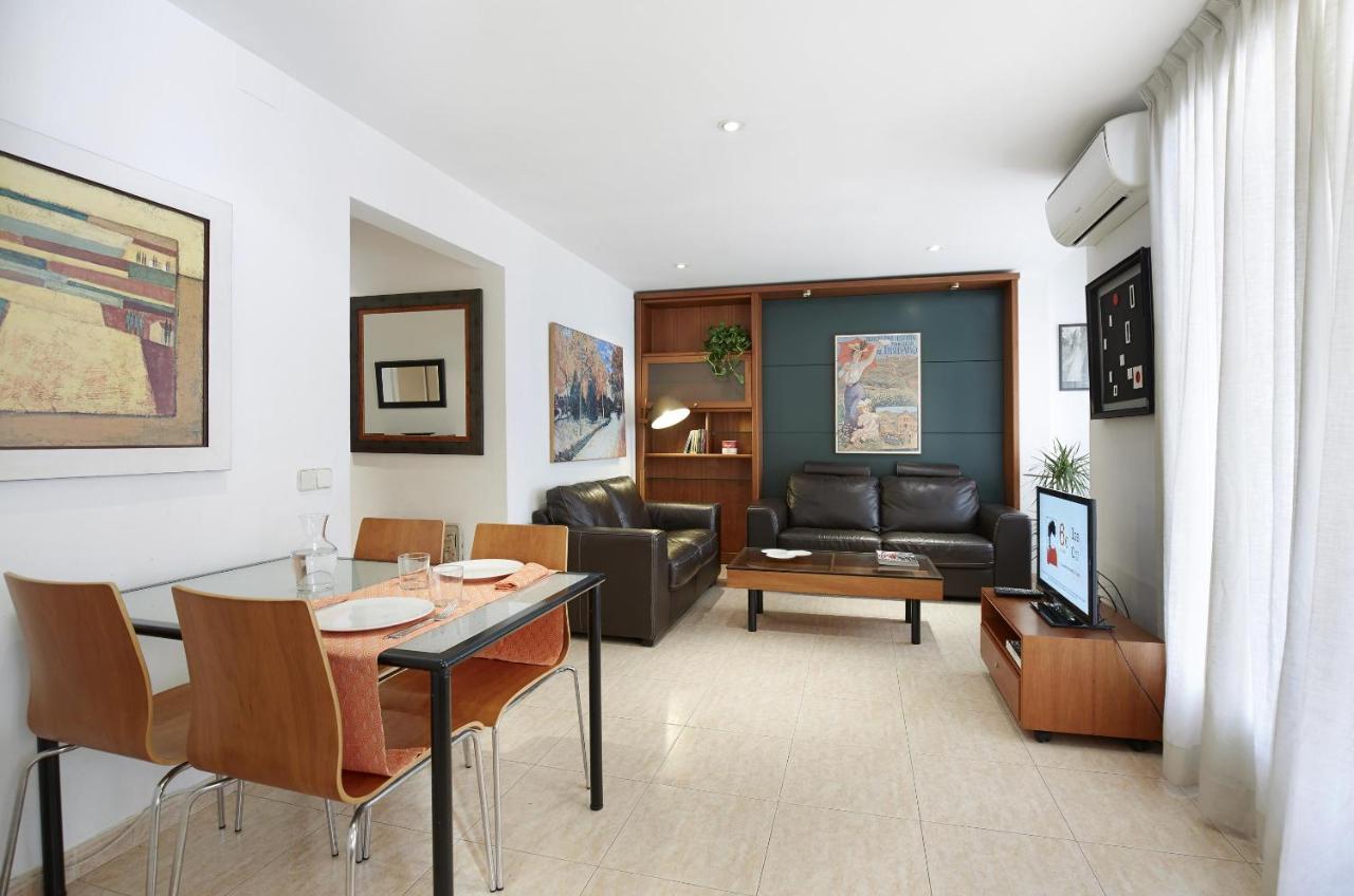 Apartamentos Calvet Barcelona Kültér fotó