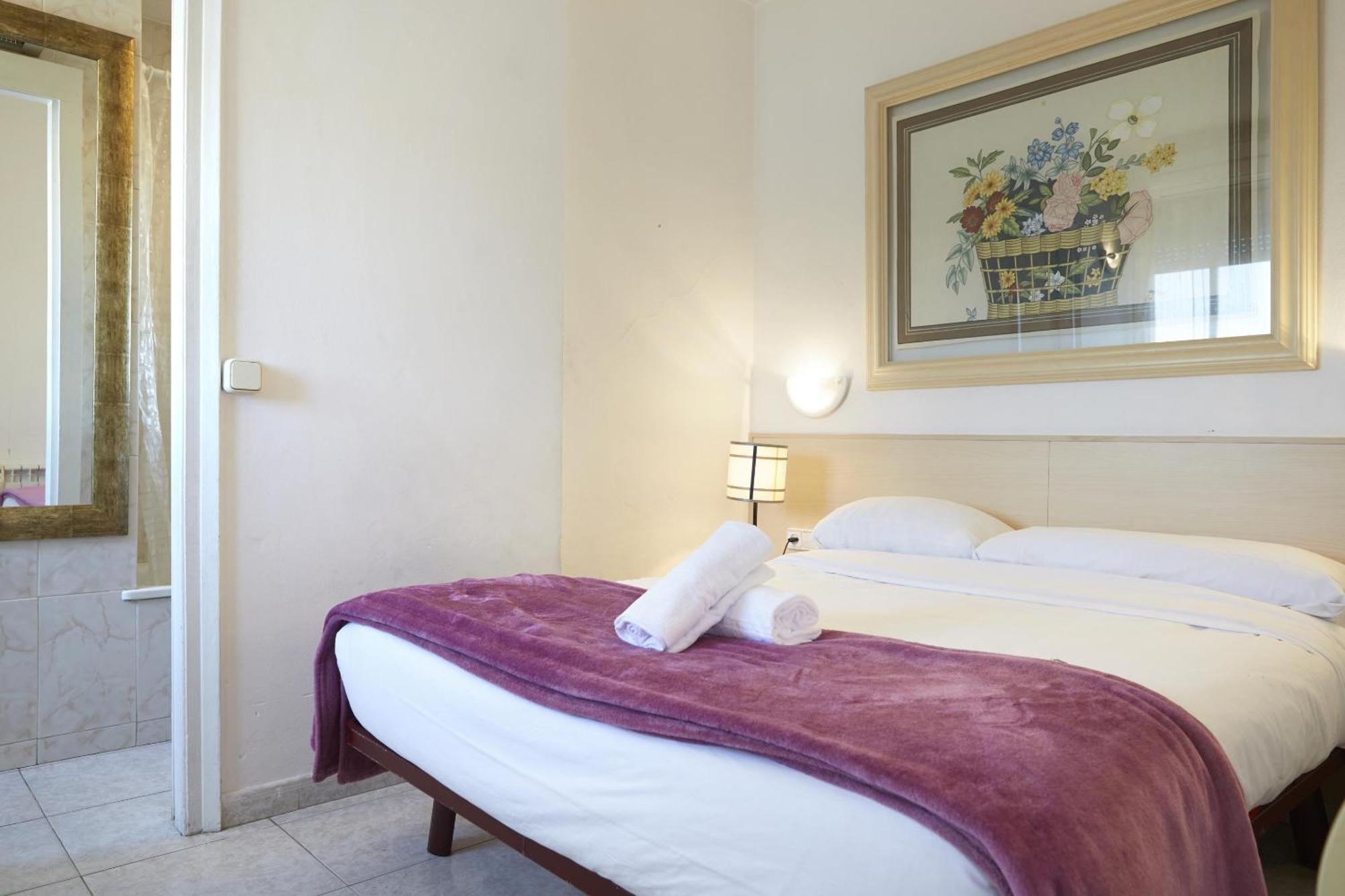 Apartamentos Calvet Barcelona Kültér fotó