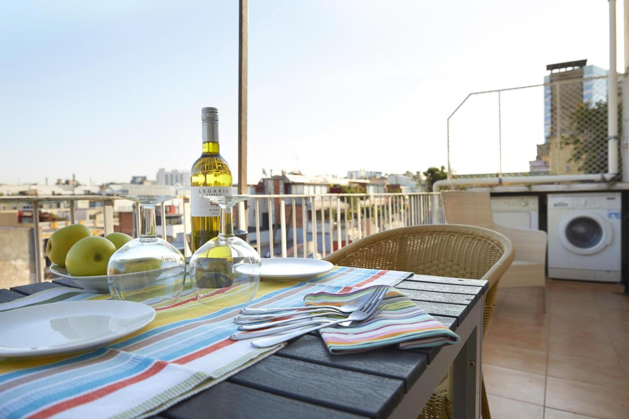 Apartamentos Calvet Barcelona Kültér fotó