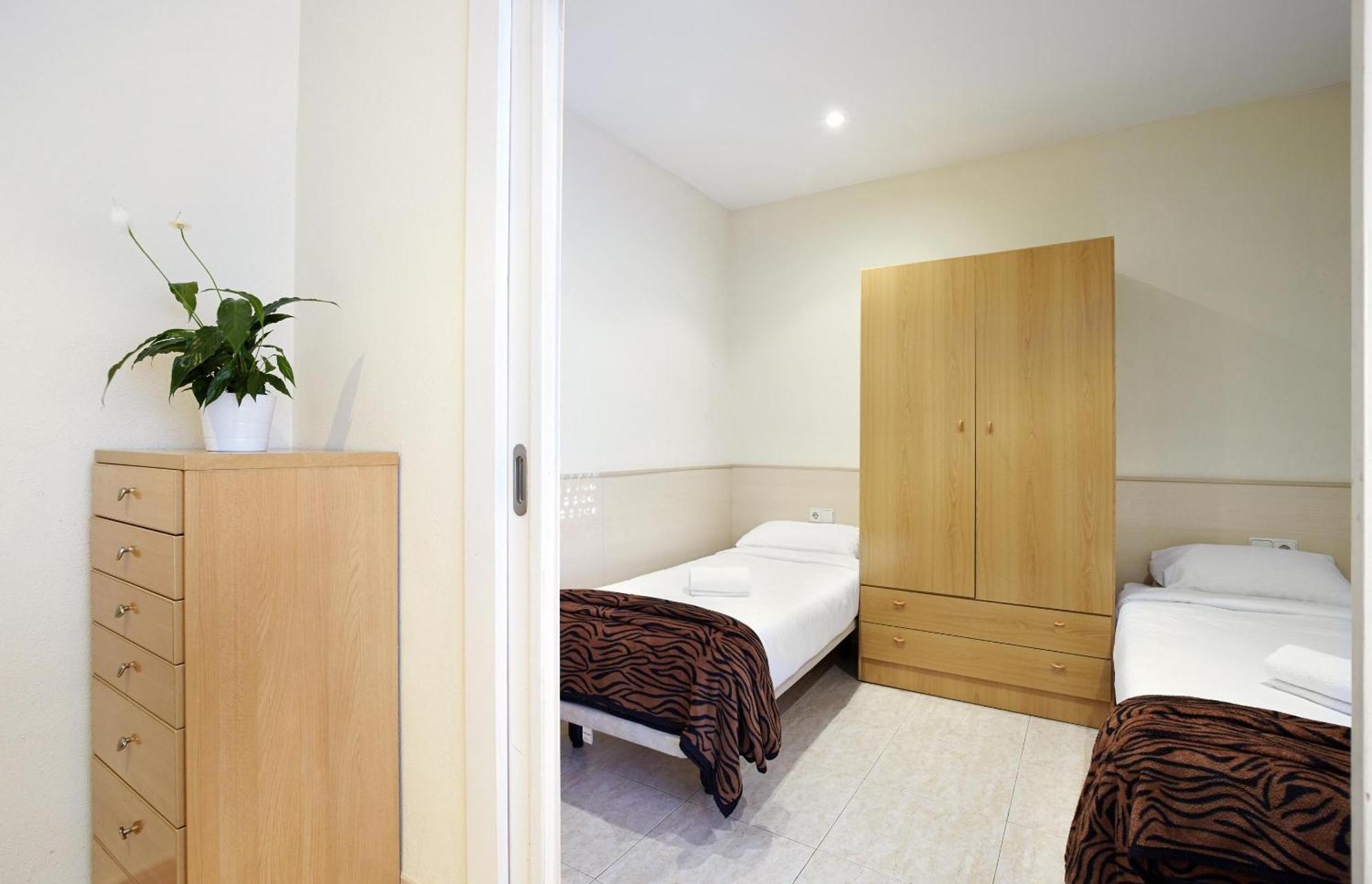 Apartamentos Calvet Barcelona Kültér fotó