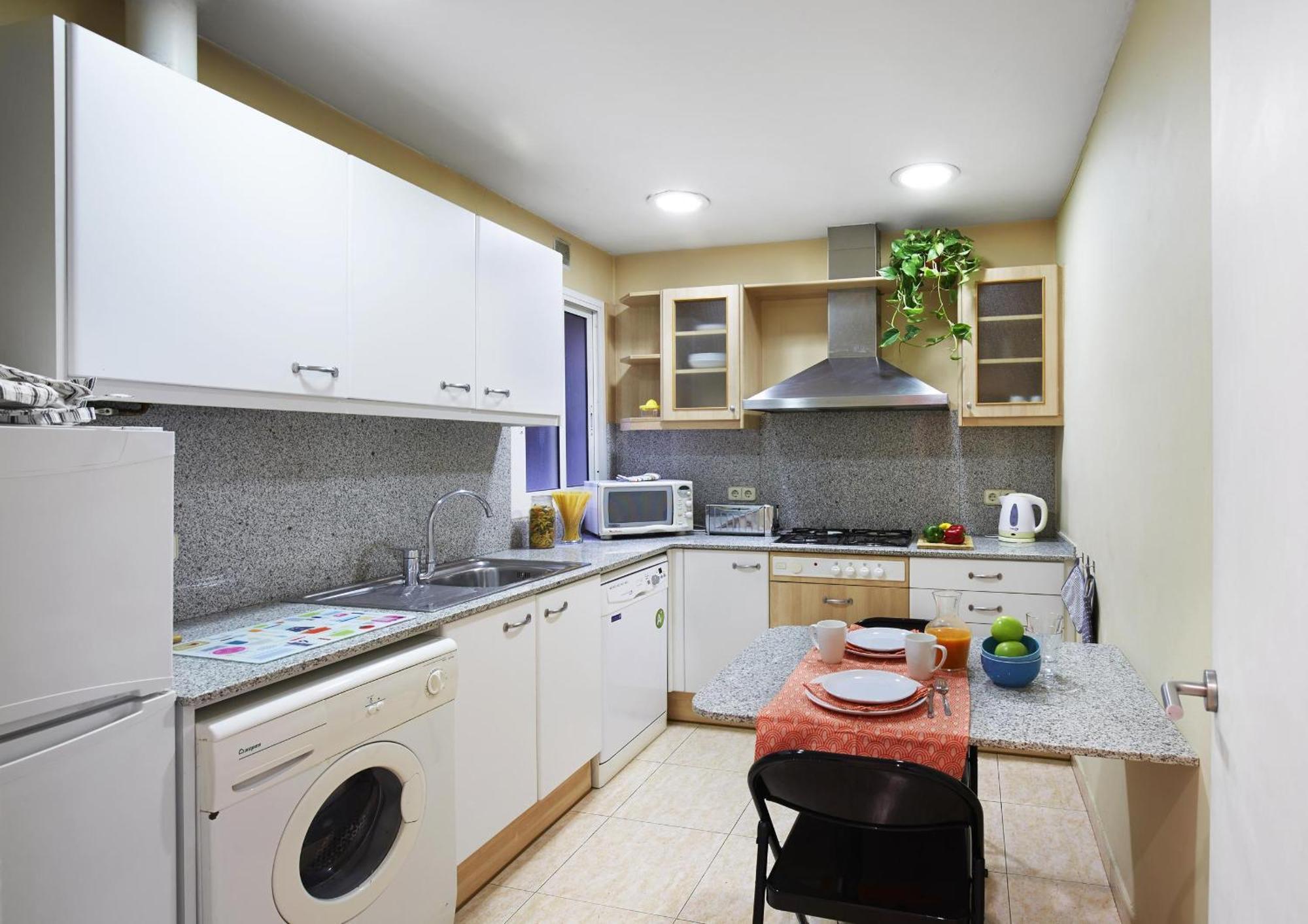 Apartamentos Calvet Barcelona Kültér fotó